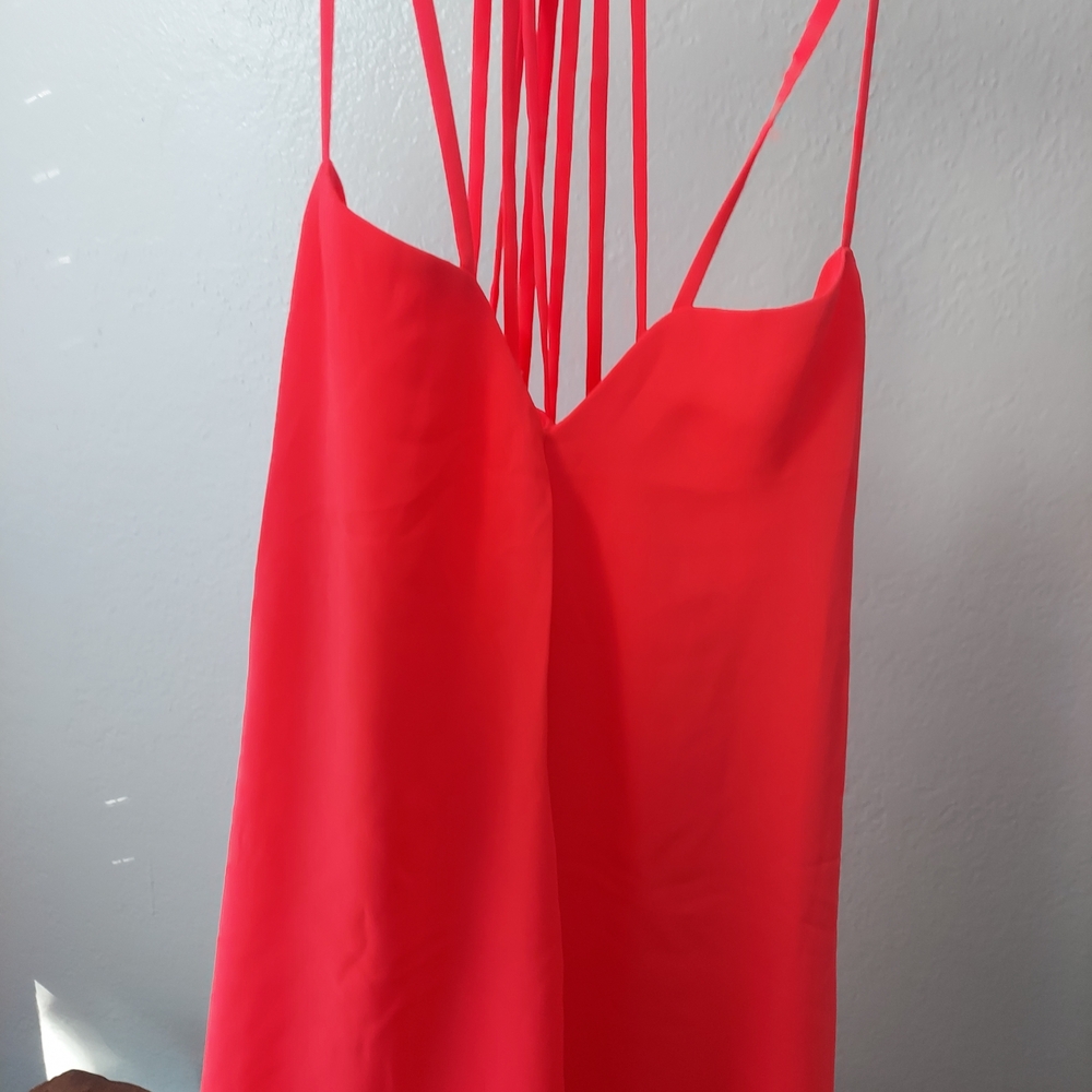 Express Strappy Top - Picture 6 of 9